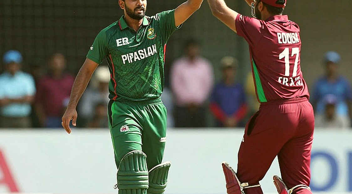 ব্লকচেইন এখন চতুর্থ আম্পায়ার: ক্রিকেটের ভরসা, টাকার পথ ও ভক্তের অধিকার