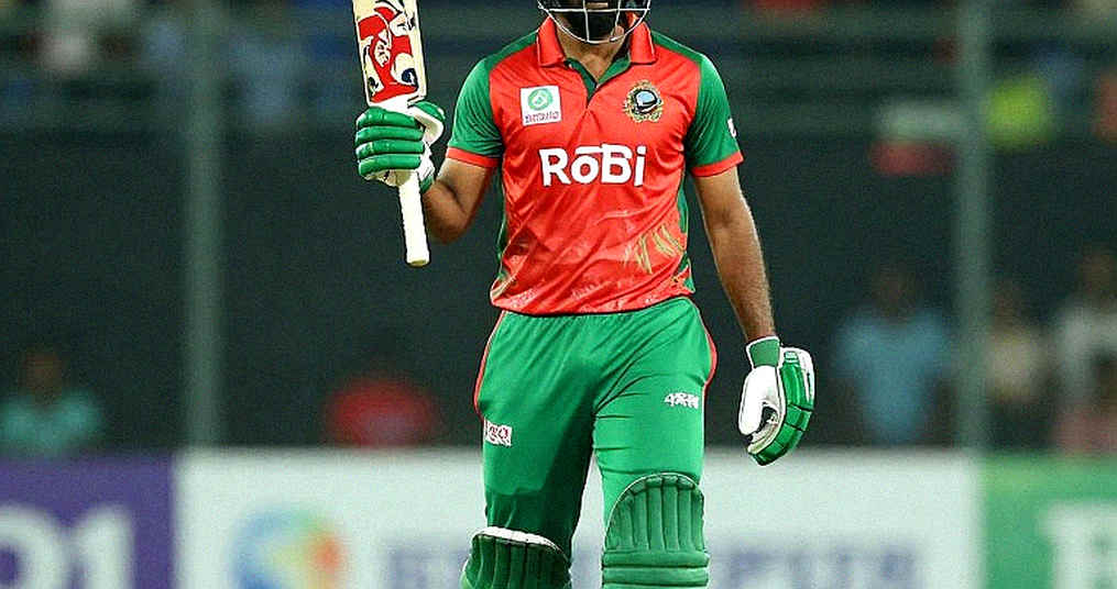 নিলামের প্যাডেল আর ড্রেসিংরুমের নাড়ি: ক্রিকেটের ট্রান্সফার উইন্ডোতে টাকা আসলে কোথায় হারায়